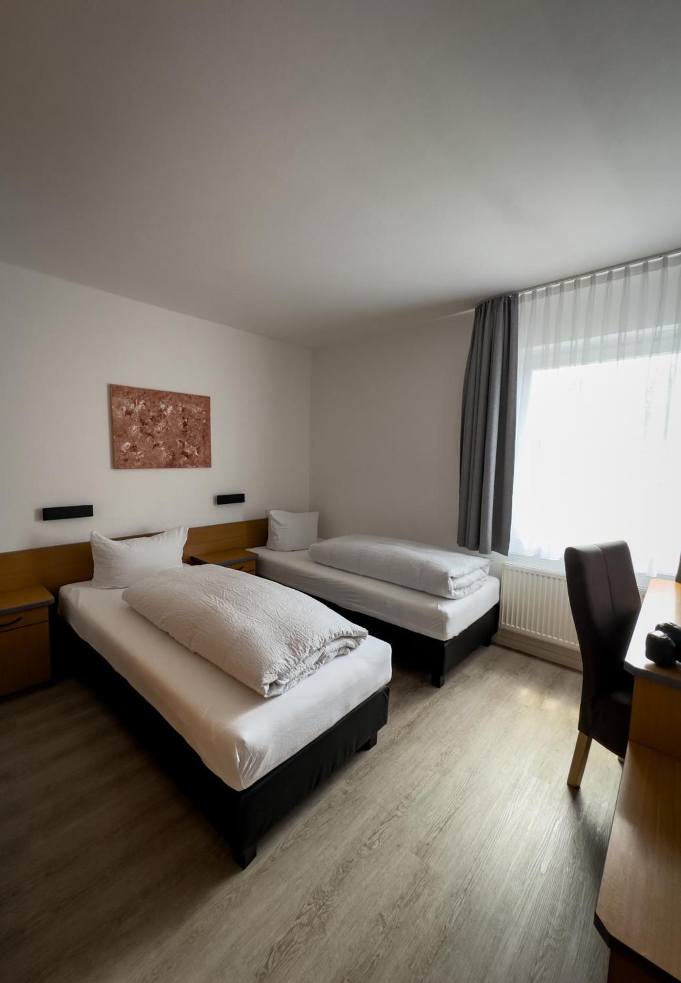 Hotel Schmidt Garni Essen Esterno foto